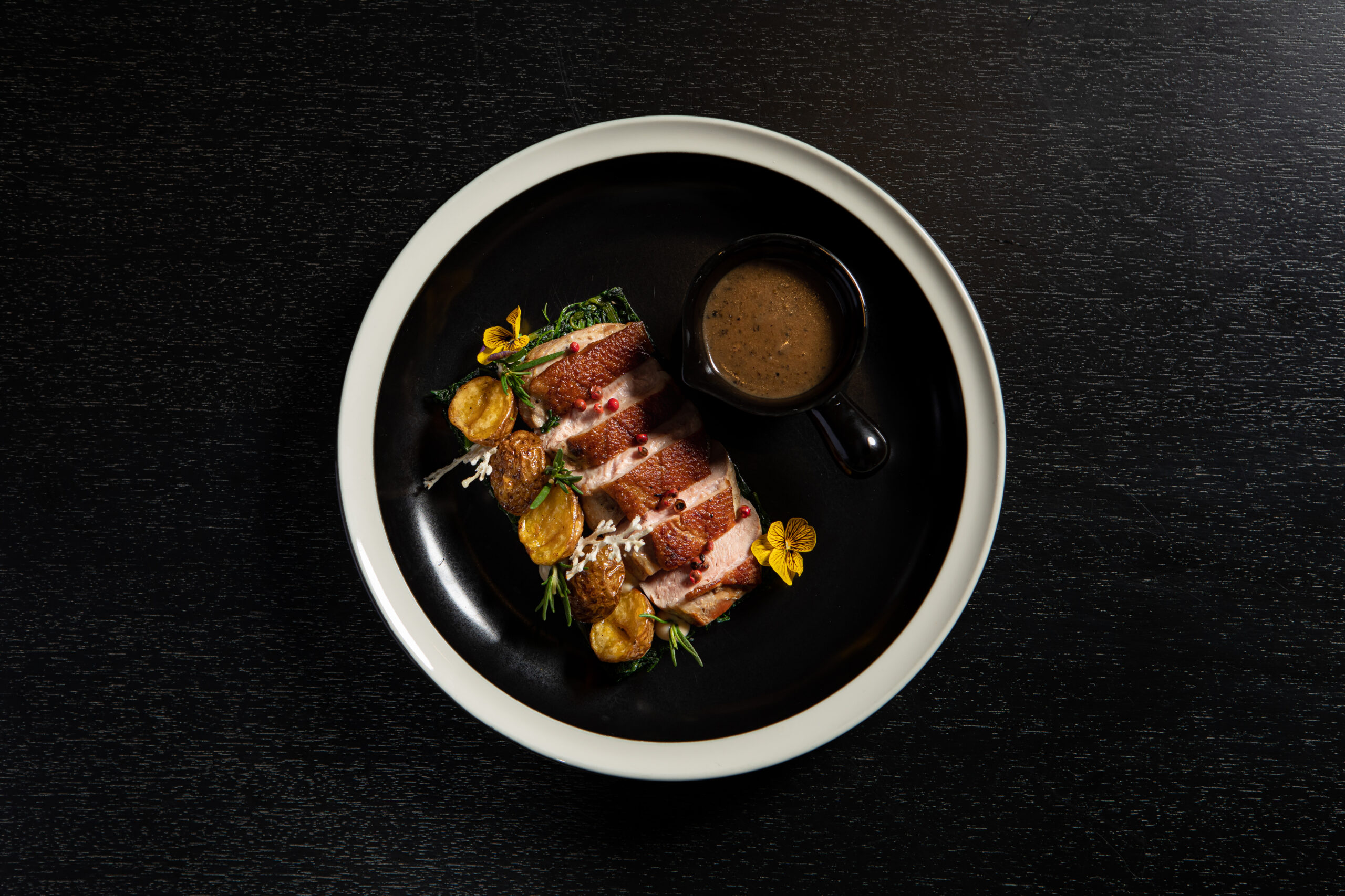 Mộc Thạch Vị – Tinh Hoa Ẩm Thực 3 Miền Giữa Rừng Đá Dầu Giây